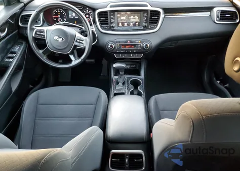 2019 Kia Sorento Lx из США, поврежденный, VIN 5XYPG4A57KG599259